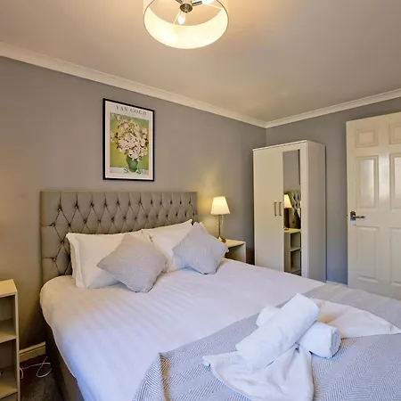 Imperial Meridian Place Apartment Londra Esterno foto