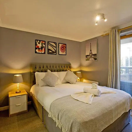 Imperial Meridian Place Apartment Londra Esterno foto